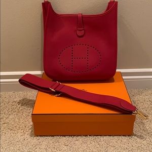 Hermes Evelyne III PM NWT